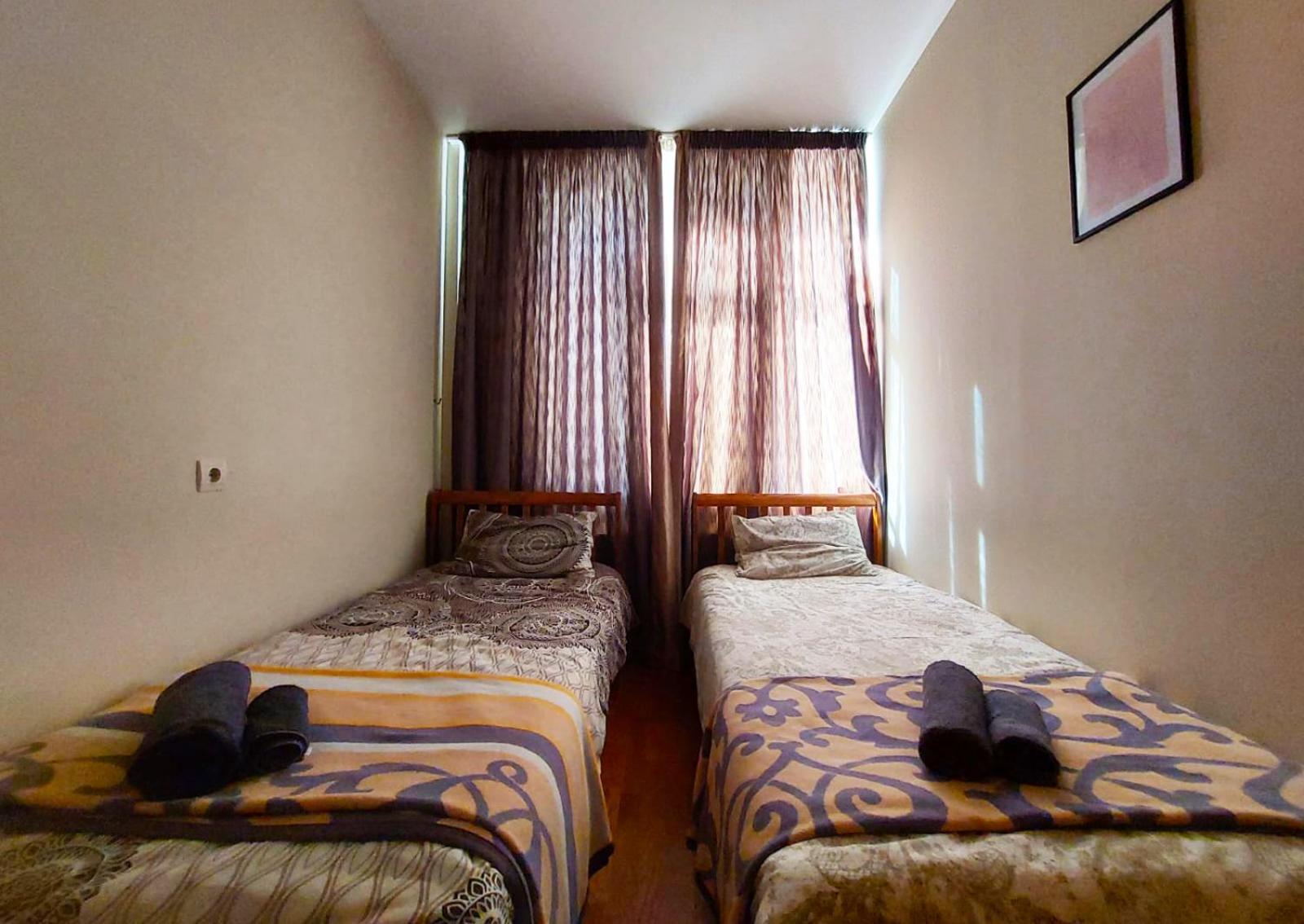 City Center 2Bdr Apartment Near Rustaveli Av. Tbilisi Exterior photo
