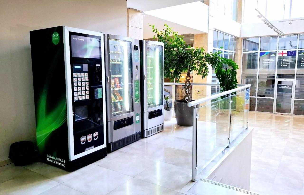 City Center 2Bdr Apartment Near Rustaveli Av. Tbilisi Exterior photo